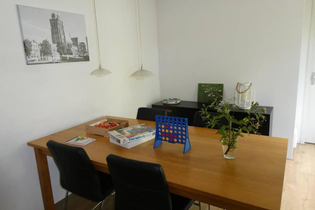 Huis bij de Catalpa Dordrecht Buitenkant foto